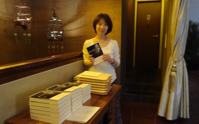 Selling books in Tokyo