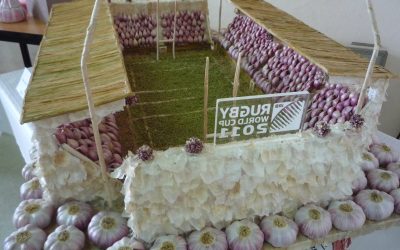 Garlic as artistic medium